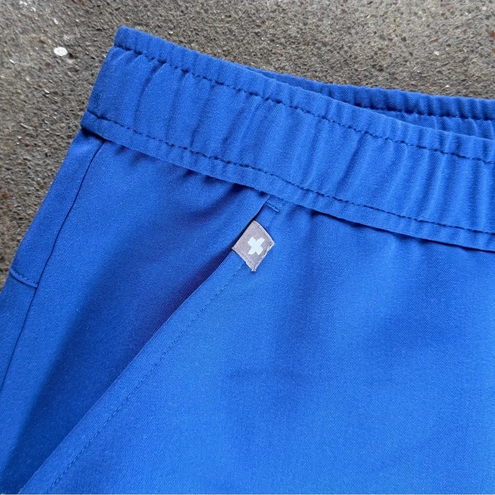 Figs Men's Tansen Jogger in Denim Blue Size Medium Scrubs Medical Nursing